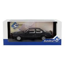 Метален автомобил BMW 635 CSI SOLIDO 1:18 - 1810306 