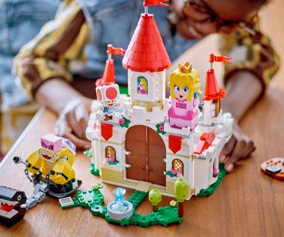 Конструктор LEGO Super Mario 71435 Битка с Рой в замъка на Peach