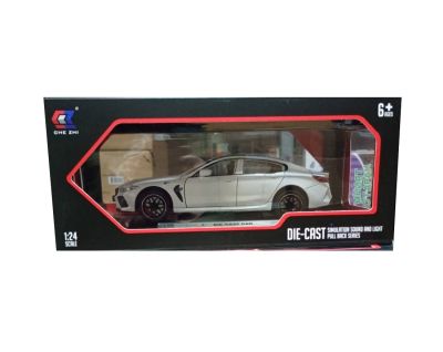 Метален автомобил BMW M8 със звук и светлини 1/24 бял