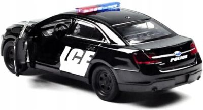Металeн автомобил Ford Police Interceptor Welly 1:34 