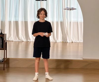 Радиоуправляем дрон космически циклон Silverlit 84828 