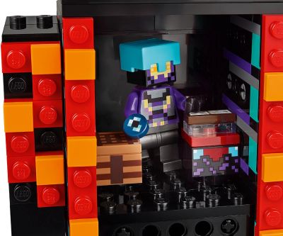 Конструктор LEGO Minecraft 21279 Кулата на Ендърмен