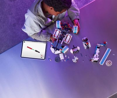 Конструктор LEGO Technic 42211 Космическо превозно средство Лунен всъдеход Lunar Outpost