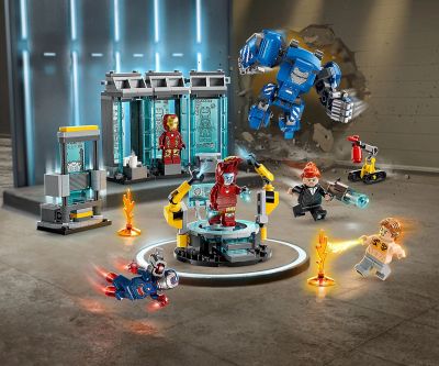 Конструктор LEGO Marvel 76315 Лабораторията на Железния човек Зала с брони