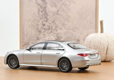 Метална кола Mercedes Benz S-Class AMG Norev 1:18 - 183805