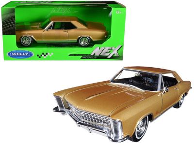 Метална кола Buick Riviera Gran Sport 1965 Welly 1:24 