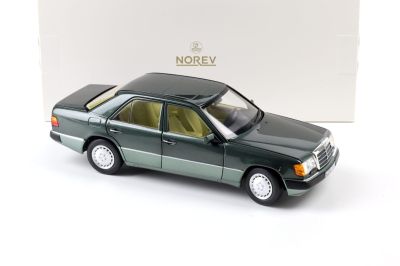 Метална кола Mercedes-Benz 230 E Norev 1:18 - 183952