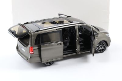 Метален ван Mercedes-Benz V-Class AMG-Line 2018 Norev 1:18 - 183873