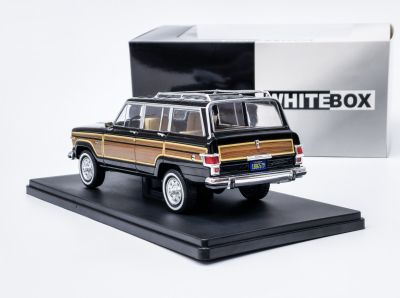Метална кола Jeep Grand Wagoneer WHITE BOX 124260
