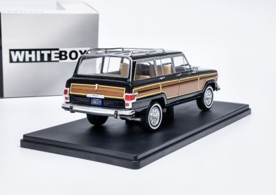 Метална кола Jeep Grand Wagoneer WHITE BOX 124260