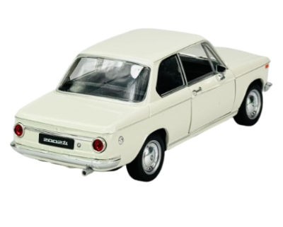 Метална кола BMW 2002ti Welly 1:24 