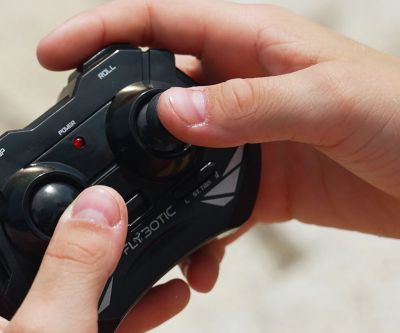 Самолет за каскади с радио контрол Revo Stunt Silverlit 84497 