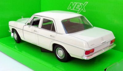 Метална кола Mercedes Benz 220 Welly 1:24 
