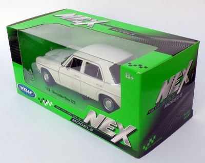 Метална кола Mercedes Benz 220 Welly 1:24 