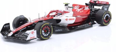 Колекционерска кола Formula 1 Alfa Romeo C42 Z.Guanyu SOLIDO 1:18 - 1810202 