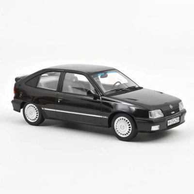 Метален автомобил Opel Kadett GSi Norev 1:18 - 183617
