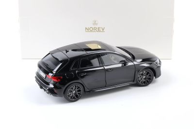 Метален автомобил Audi RS 3 Norev 1:18 - 188388