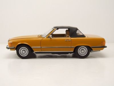 Метален автомобил Mercedes-Benz 450 SL Norev 1:18 - 183350