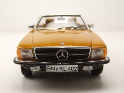 Метален автомобил Mercedes-Benz 450 SL Norev 1:18 - 183350