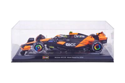 Метална кола Formula 1 McLaren MCL38 F1 Team #4 Lando Norris Bburago 1:24