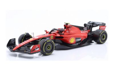 Метална кола Formula 1 Ferrari SF-23 #55 Carlos Sainz Bburago 1:24