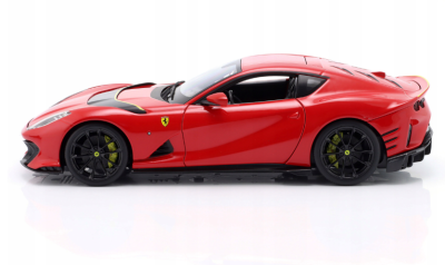 Метална кола Ferrari 812 Competizione 2021 Bburago 1:18 