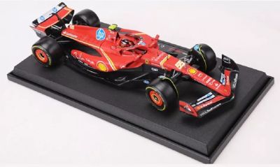 Метална кола Formula 1 Ferrari SF-24 #55 Carlos Sainz 2024 Bburago 1:18
