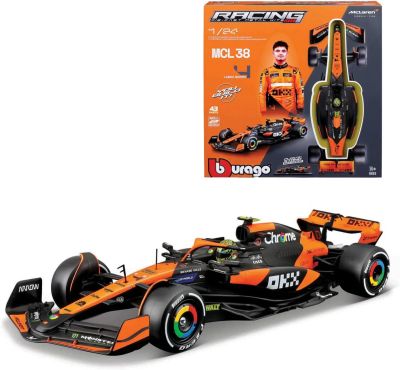 Метална кола Formula 1 за сглобяване MCLAREN MCL38 #4 Norris Bburago 1:24 