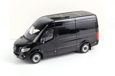 Метален микробус Mercedes-Benz Sprinter Norev 1:18 - 183041