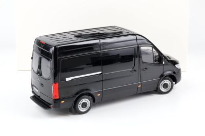 Метален микробус Mercedes-Benz Sprinter Norev 1:18 - 183041