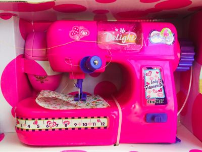 Детска шевна машина 007
