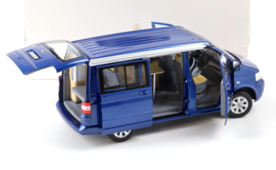 Метален автомобил Volkswagen California Norev 1:18 - 188607