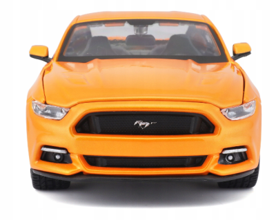 Метална кола Ford Mustang GT 2015 MAISTO 1:24 31508