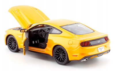 Метална кола Ford Mustang GT 2015 MAISTO 1:24 31508