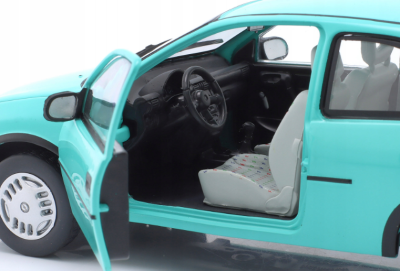 Метална кола Opel Corsa B 1993 WHITE BOX 124226