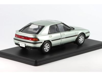 Метална кола Mazda 323 F WHITE BOX 124259
