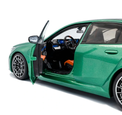 Метален автомобил BMW G90 M5 SOLIDO 1:18 - 1814701