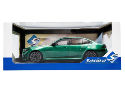 Метален автомобил BMW G90 M5 SOLIDO 1:18 - 1814701