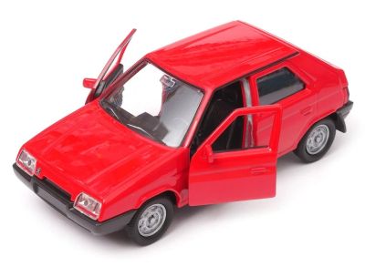 Металeн автомобил Skoda Favorit Welly 1:34 