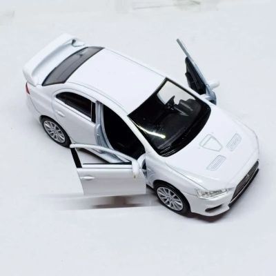 Металeн автомобил Mitsubishi Lancer X Welly 1:34 