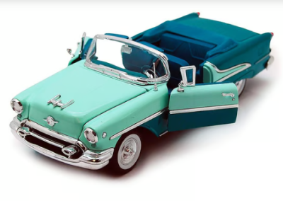 Метална кола Oldsmobile Super 88 Welly 1:24 