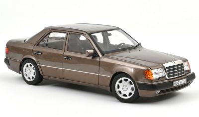 Колекционерска метална кола Mercedes-Benz 500 E 1:18 NOREV 183954