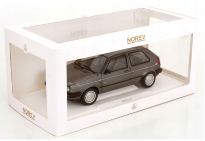 Колекционерска метална кола Volkswagen Golf Champion 1:18 NOREV 188564
