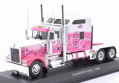 Метален камион влекач Freightliner Kenworth W900 1:43 Hachette G1470015