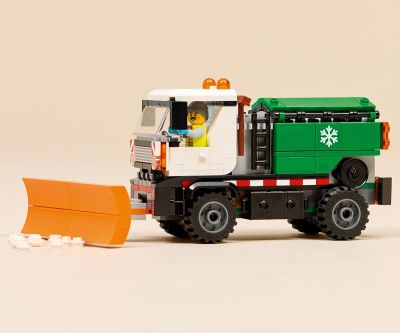 Конструктор камион Снегорин LEGO City 60490  