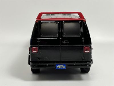 Метален бус GMC Vandura The A-Team 1:24 Greenlight 84072