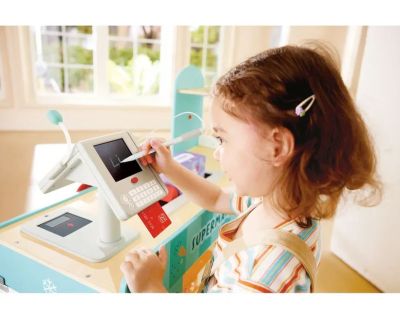 Дървен магазин с аксесоари Hape H3233