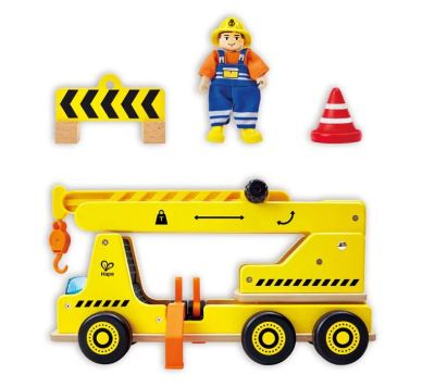 Дървен камион кран Hape H3083