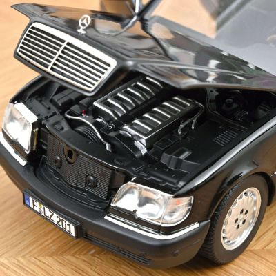Колекционерска метална кола Mercedes-Benz S600 1:18 NOREV 183045