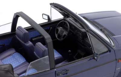 Колекционерска метална кола Volkswagen Golf Cabriolet 1:18 NOREV 187974